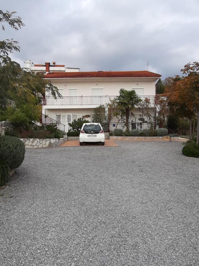 Apartmani Miletic Novi Vinodolski Exterior foto